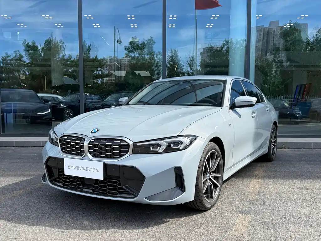 BMW 3 Series 2025