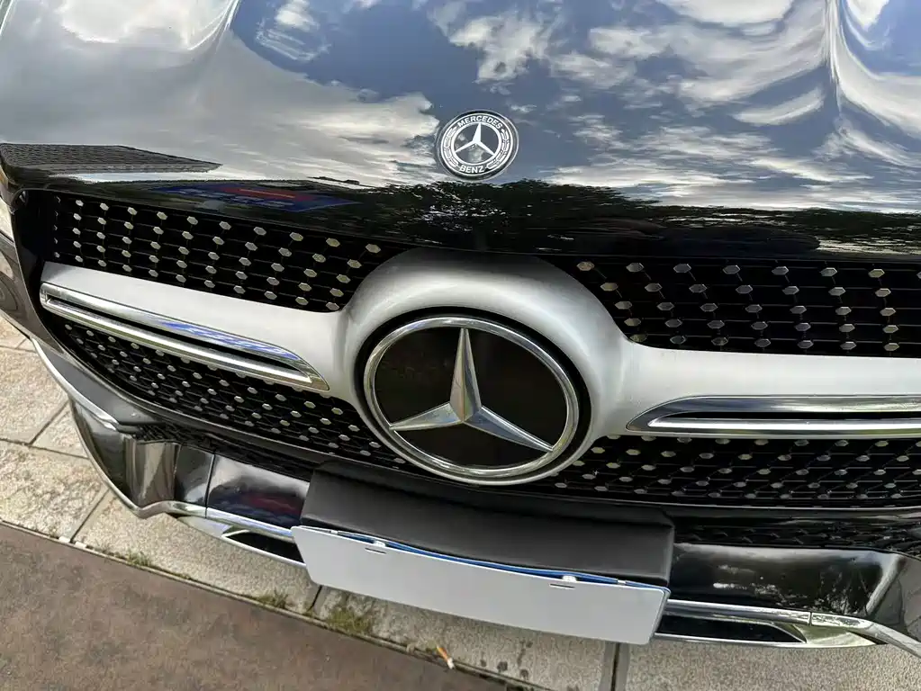 Mercedes-Benz GLE (Import) — миниатюра 27
