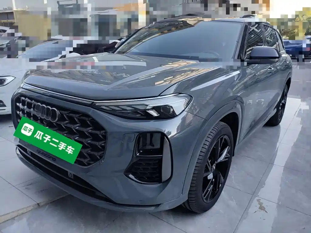 Audi Q6