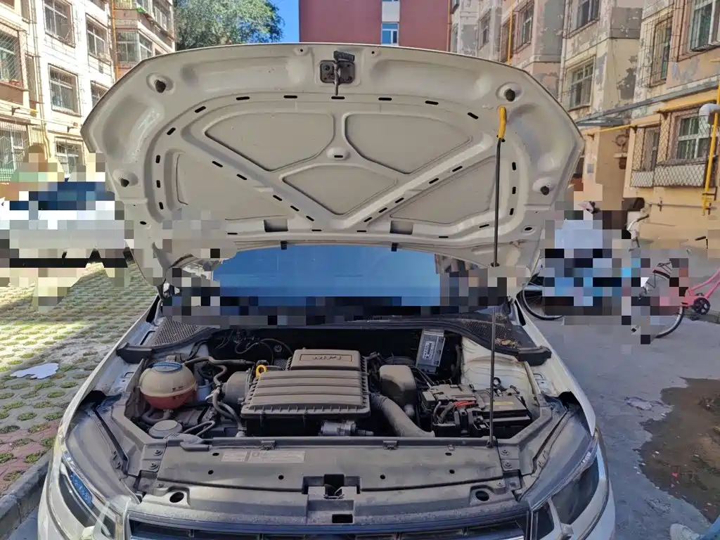 Volkswagen Santana — миниатюра 11
