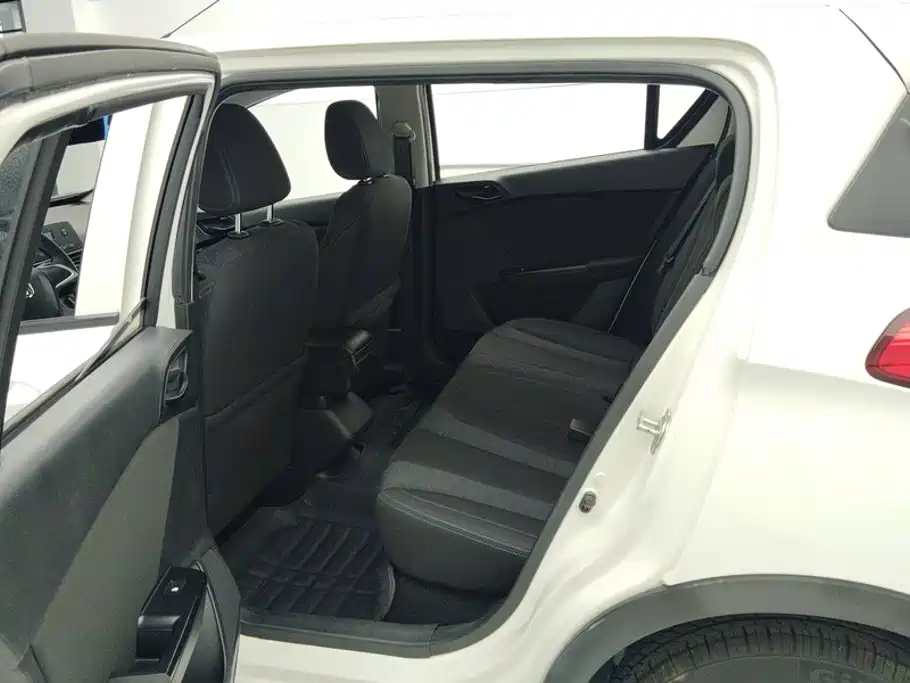Baojun 310 — миниатюра 11