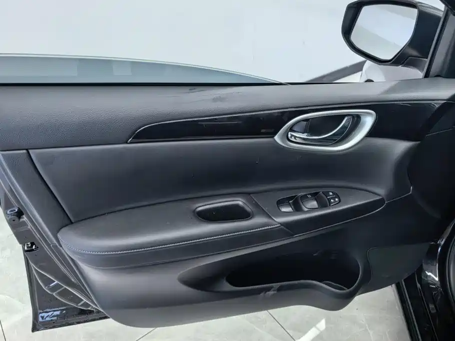 Nissan Sylphy — миниатюра 7