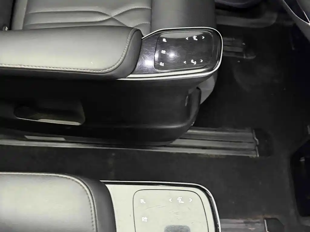 GAC Motor Trumpchi M8 — миниатюра 5