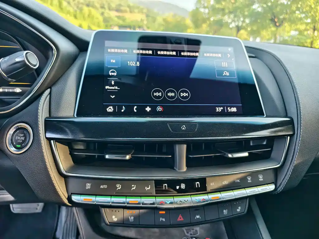 Cadillac CT5 — миниатюра 15