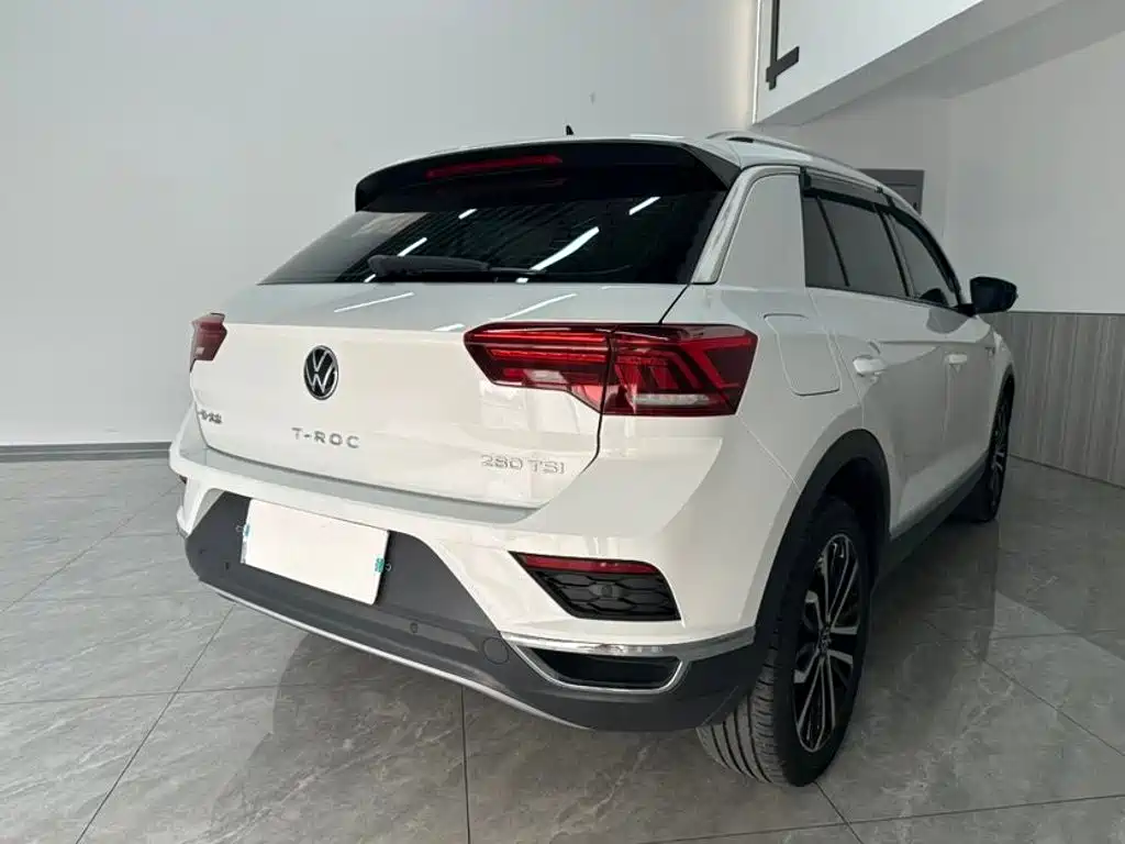 Volkswagen T-Roc — миниатюра 4
