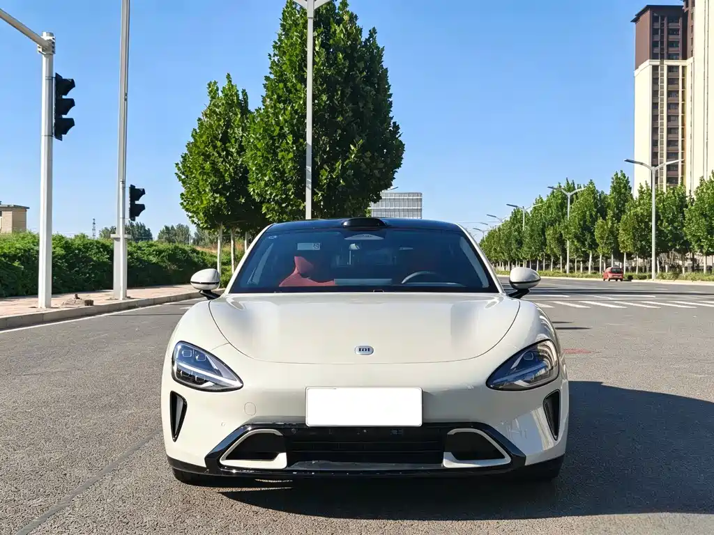Xiaomi SU7 — миниатюра 2