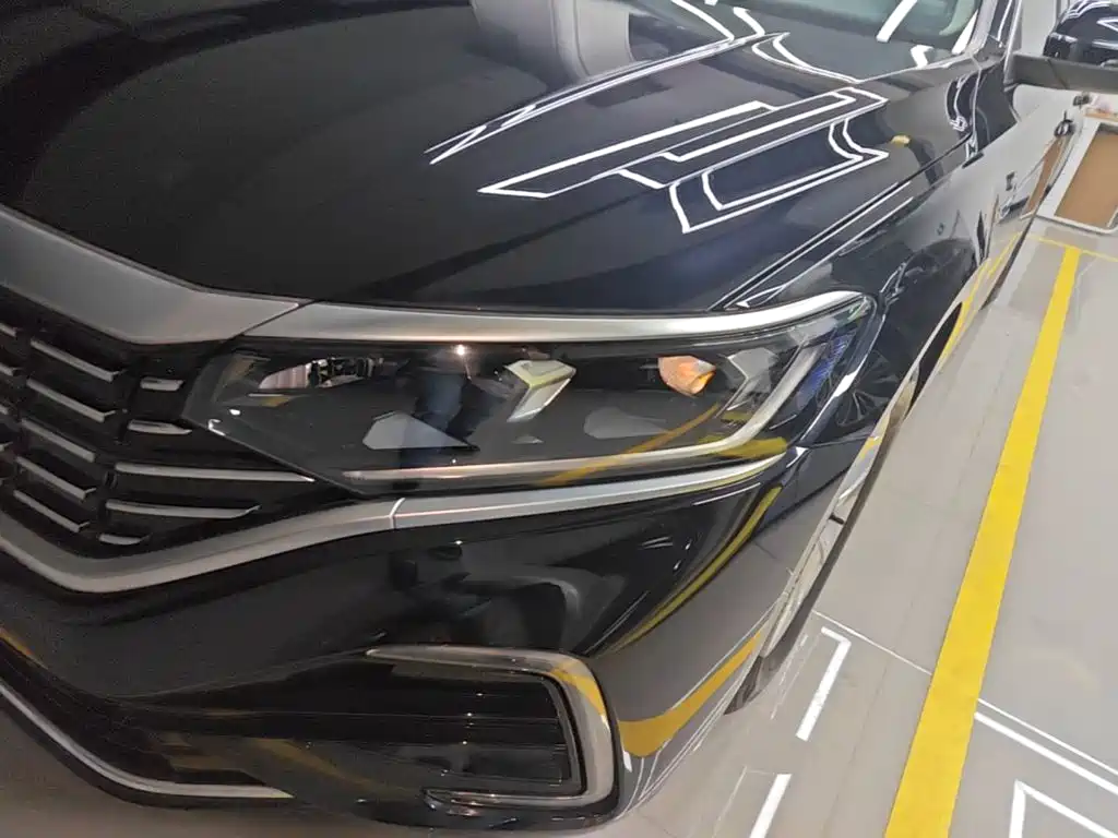Volkswagen Passat PHEV — миниатюра 24