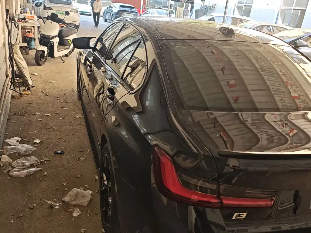 BMW i3 — миниатюра 7