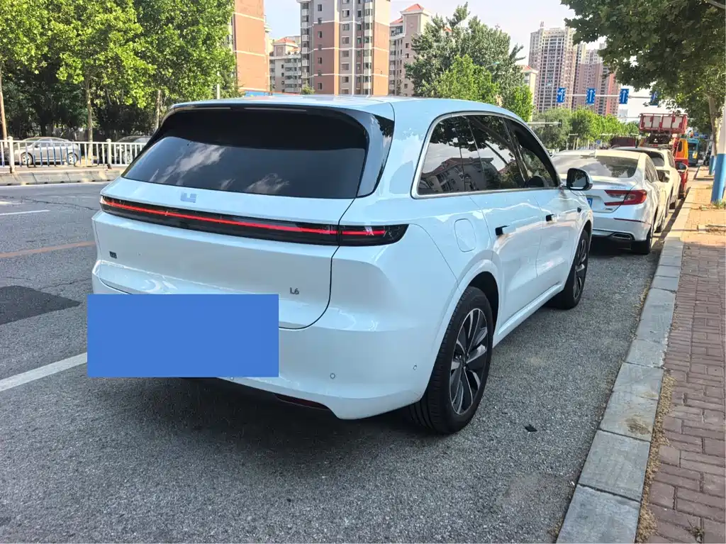 Li Auto L6 2025 Pro
