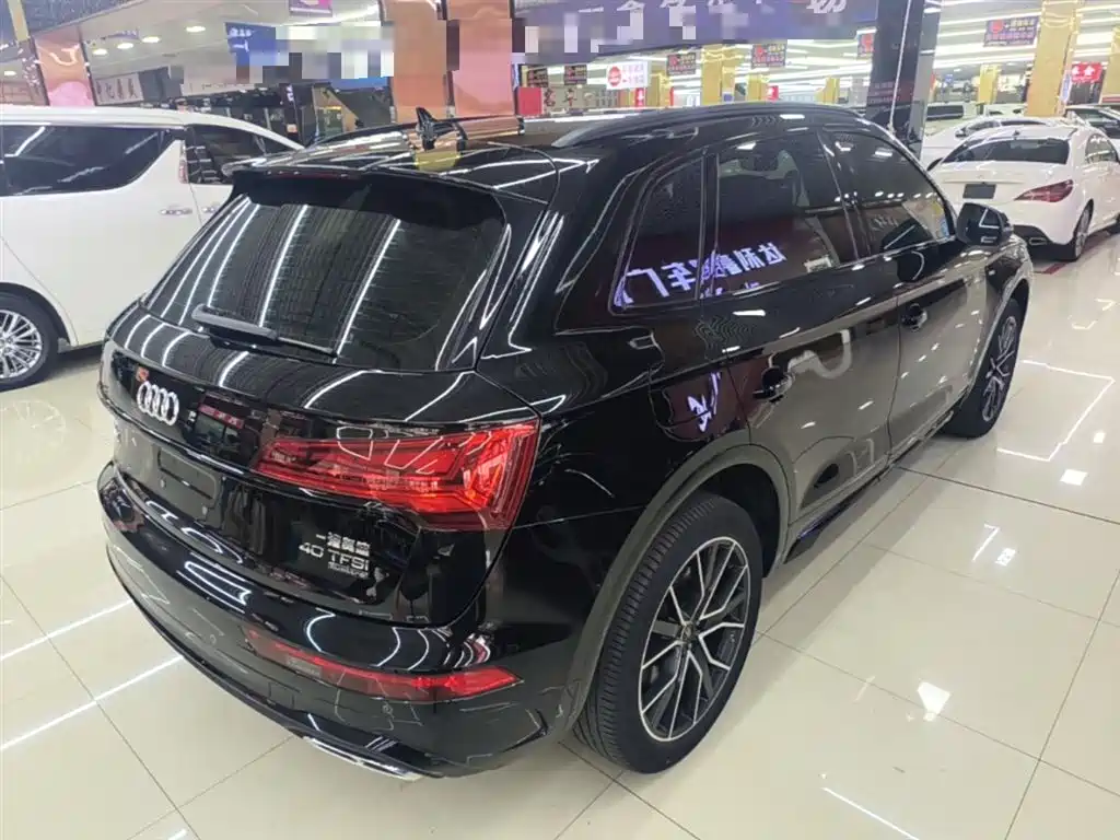 Audi Q5L 2025 40 TFSI Luxury