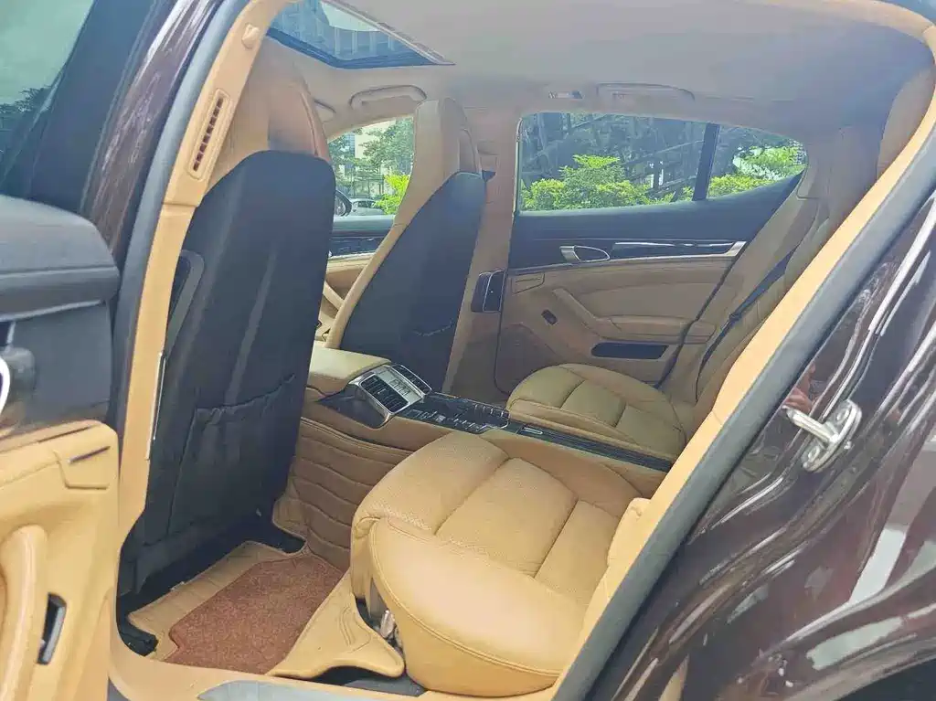 Porsche Panamera — миниатюра 14