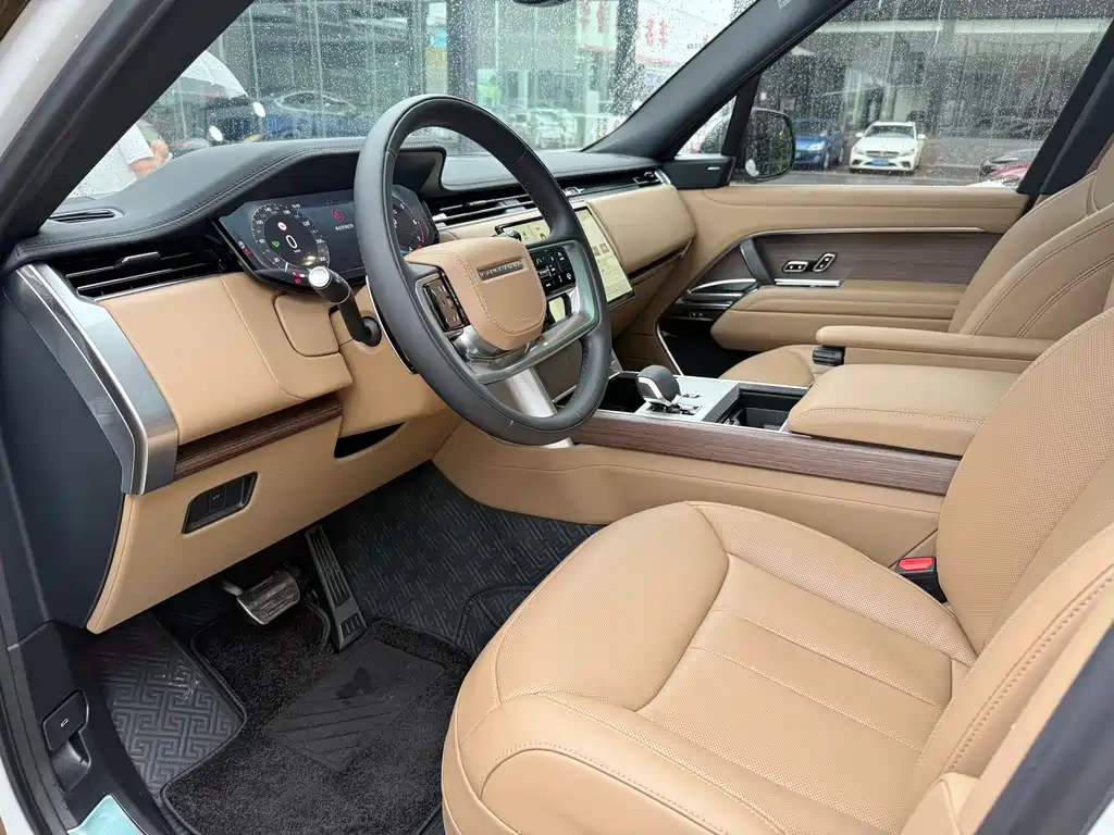 Land Rover Range Rover — миниатюра 8
