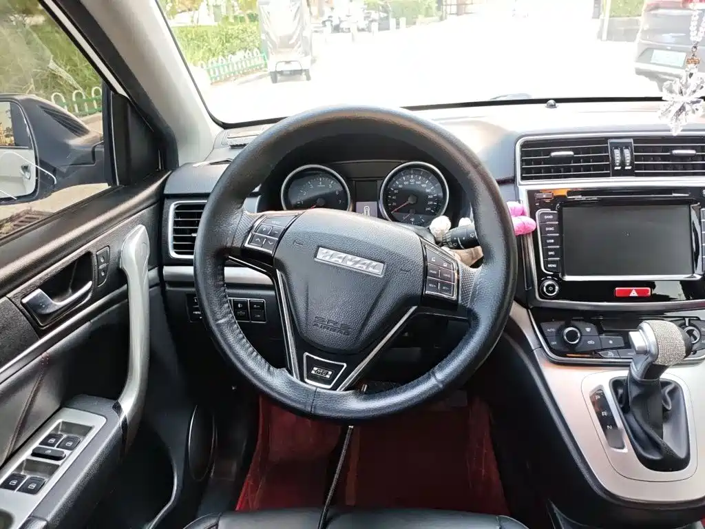 Haval M6 — миниатюра 6
