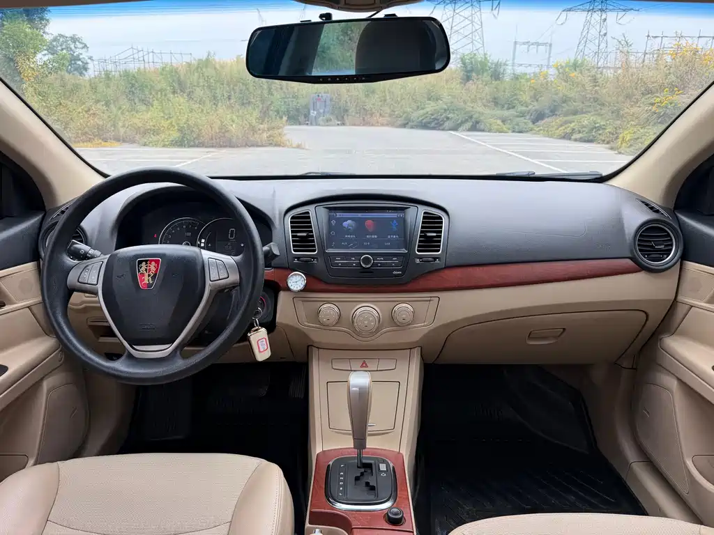 Roewe 350 — миниатюра 5