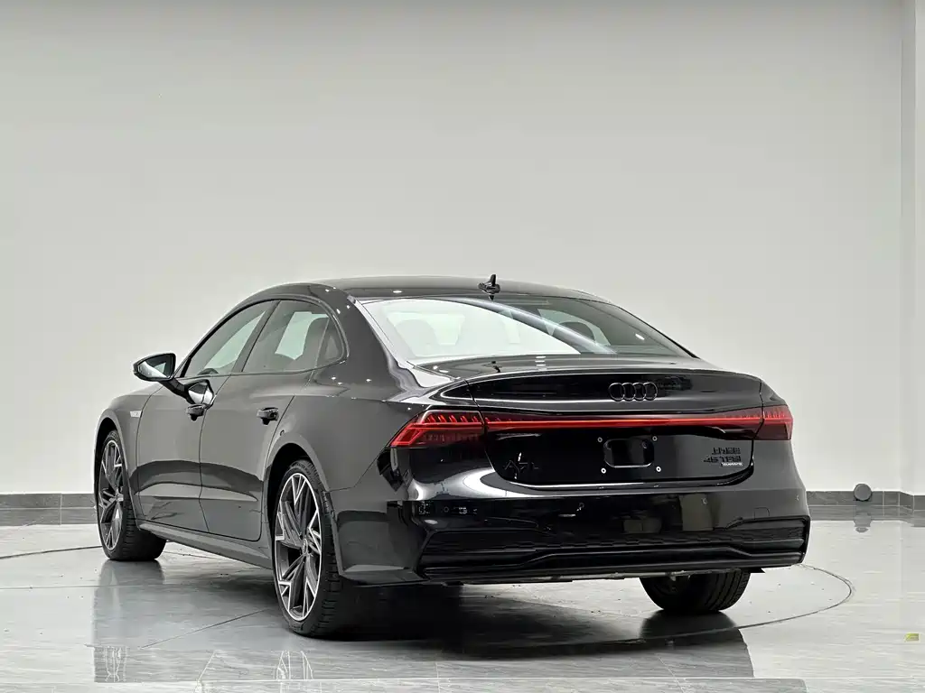 Audi A7L — миниатюра 5