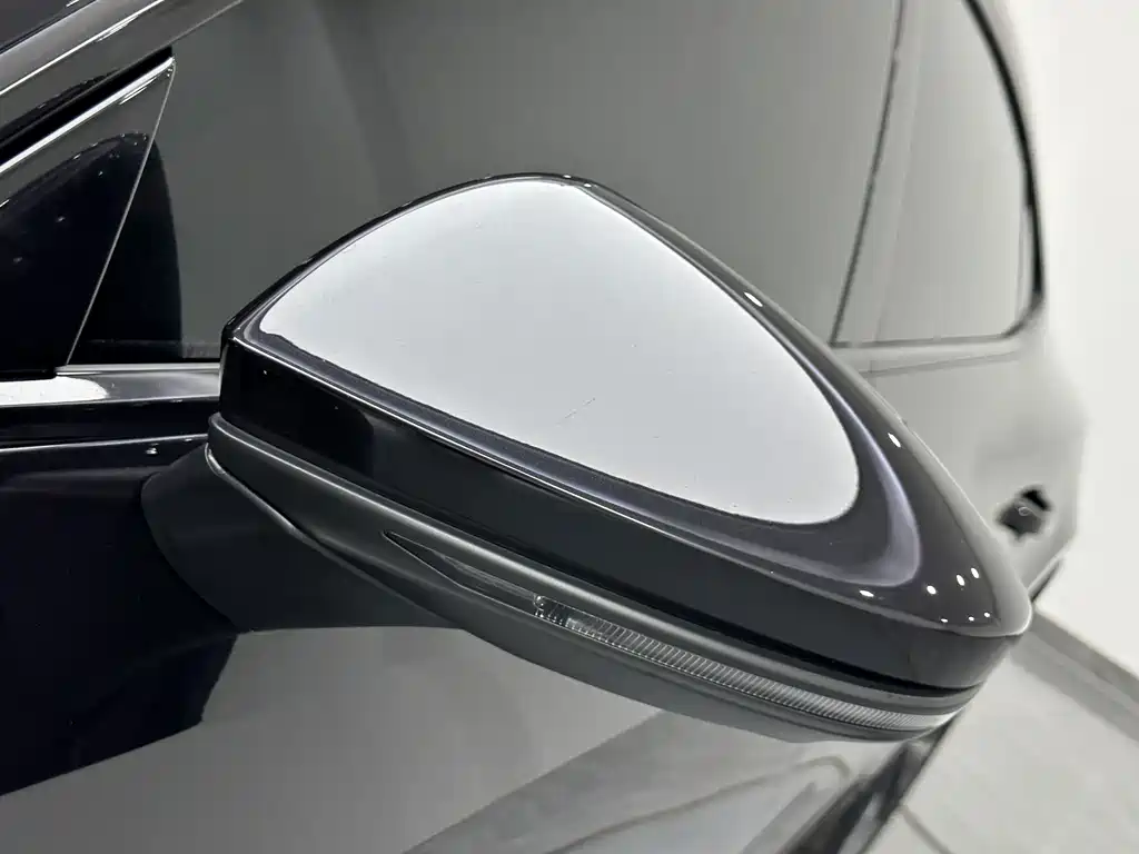 Audi A7L — миниатюра 22