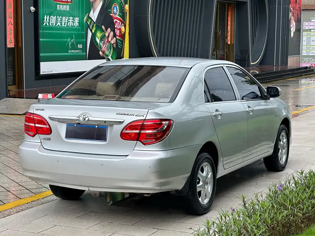 Toyota Corolla — миниатюра 12
