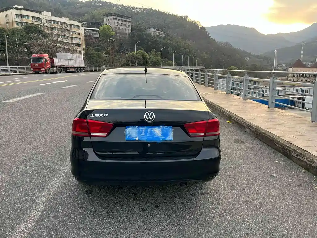 Volkswagen Santana 2015 1.6L MT