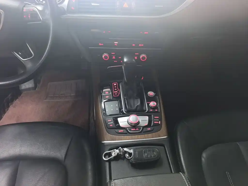 Audi A6L — миниатюра 14