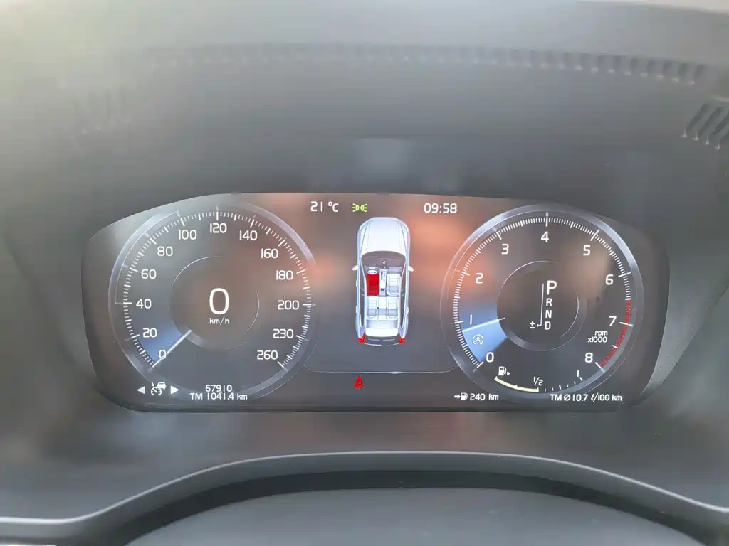 Volvo XC60 — миниатюра 8