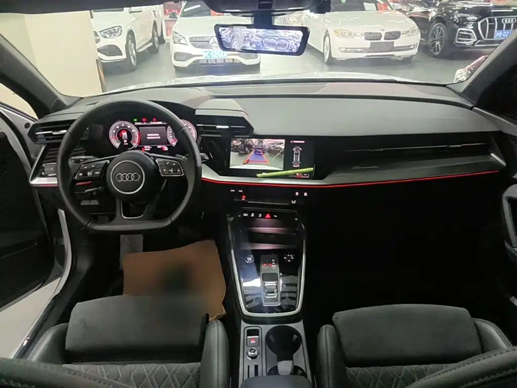 Audi A3 2024 Sportback 35 TFSI Luxury Sport