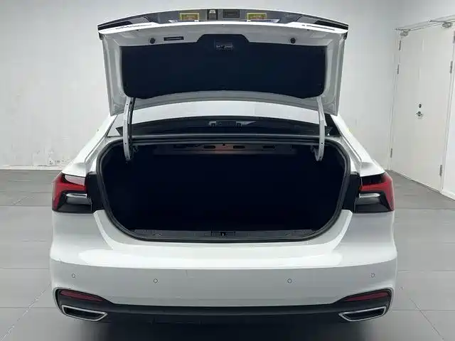Roewe i6 MAX — миниатюра 16