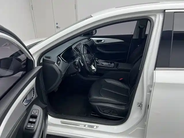 Roewe i6 MAX — миниатюра 13