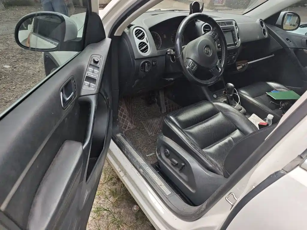 Volkswagen Tiguan — миниатюра 12