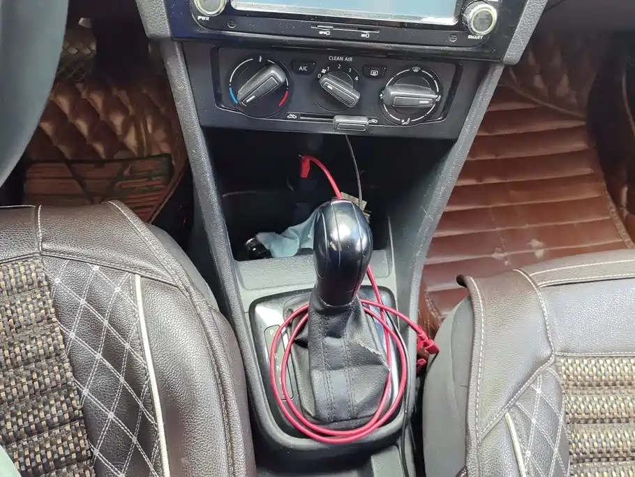Volkswagen Santana — миниатюра 16