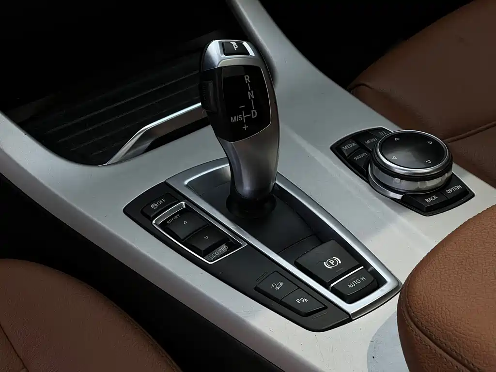 BMW X3 (Import) — миниатюра 10