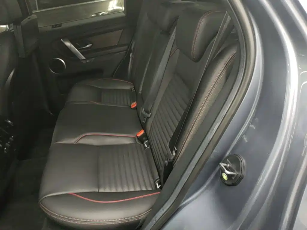 Land Rover Discovery Sport — миниатюра 17