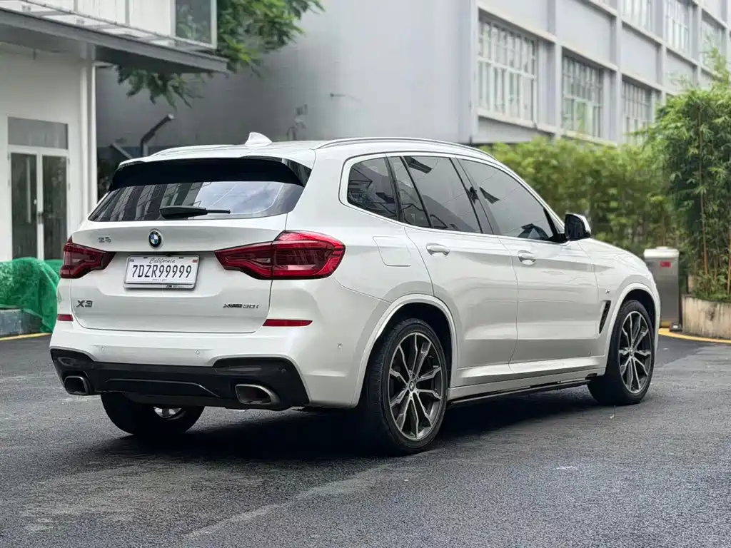 BMW X3 — миниатюра 6