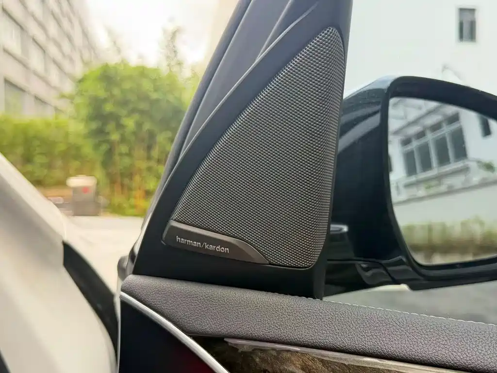 BMW X3 — миниатюра 10