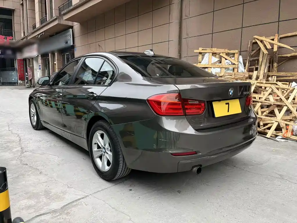 BMW 3 Series — миниатюра 11