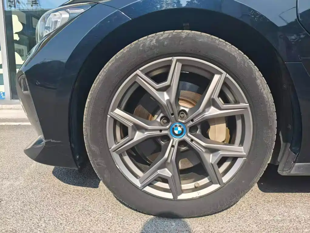 BMW i3 — миниатюра 7