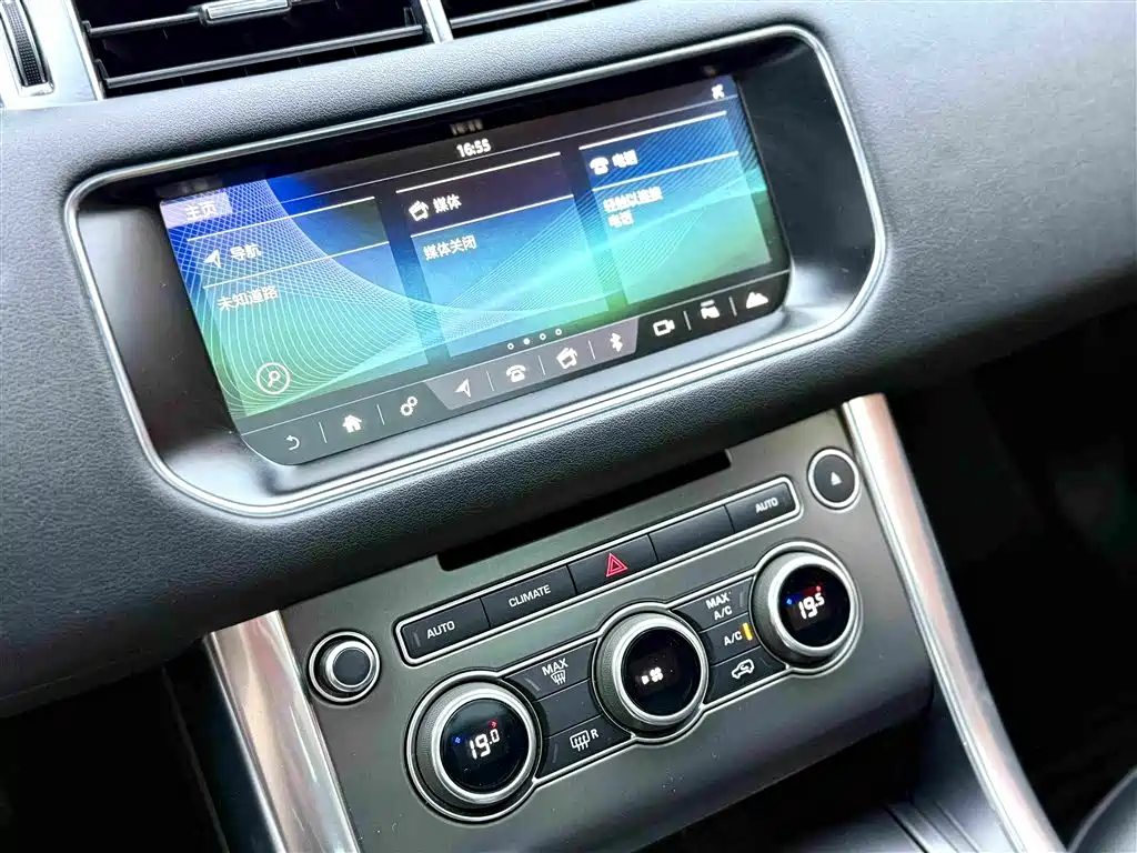 Land Rover Sport — миниатюра 11