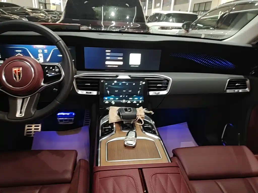 Hongqi Hongqi E-HS9 — миниатюра 14