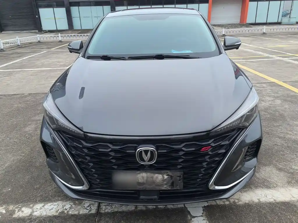 Changan Eado — миниатюра 3