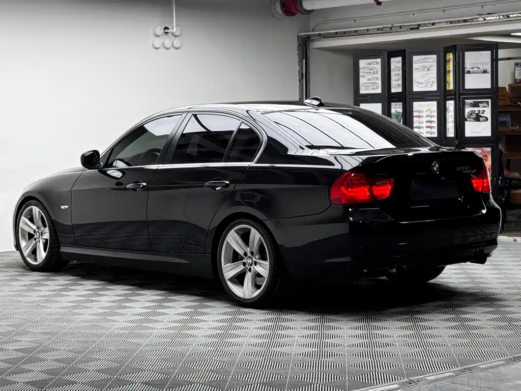 BMW 3 Series 3 2009 335i