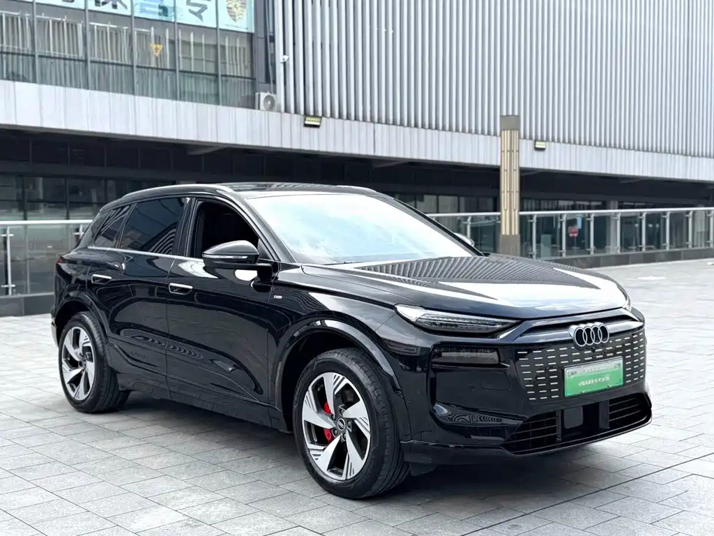Audi Q6L e-tron — миниатюра 3