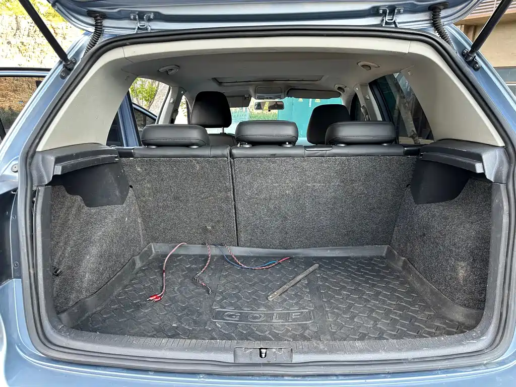 Volkswagen Golf — миниатюра 10
