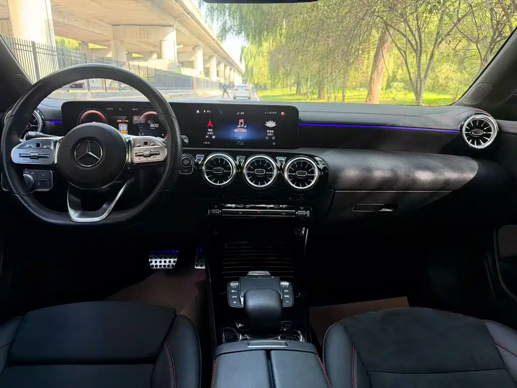 Mercedes-Benz CLA (Import) — миниатюра 7