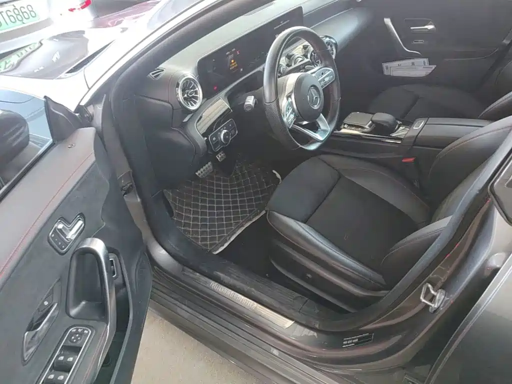 Mercedes-Benz CLA (Import) — миниатюра 16