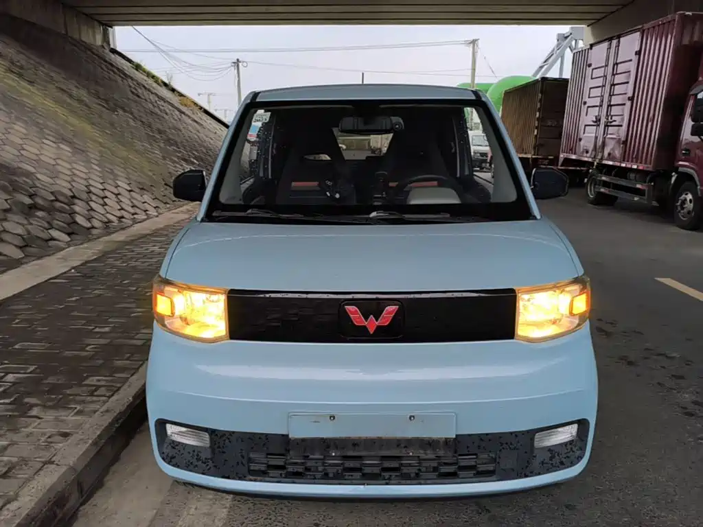 Wuling MINIEV — миниатюра 3