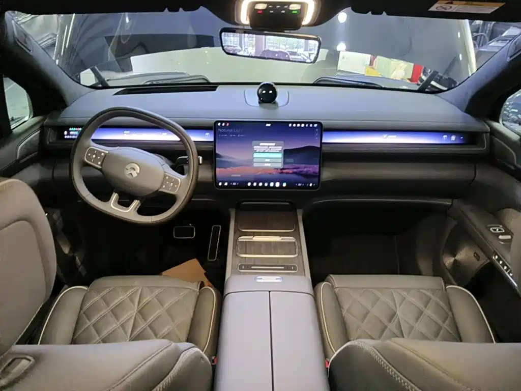 NIO ES8 — миниатюра 10