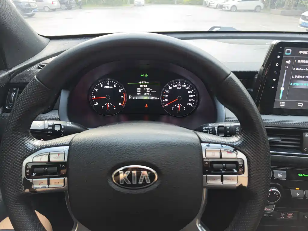Kia KX7 — миниатюра 9