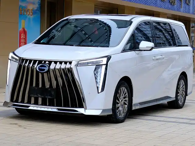 2023 GAC GN8
