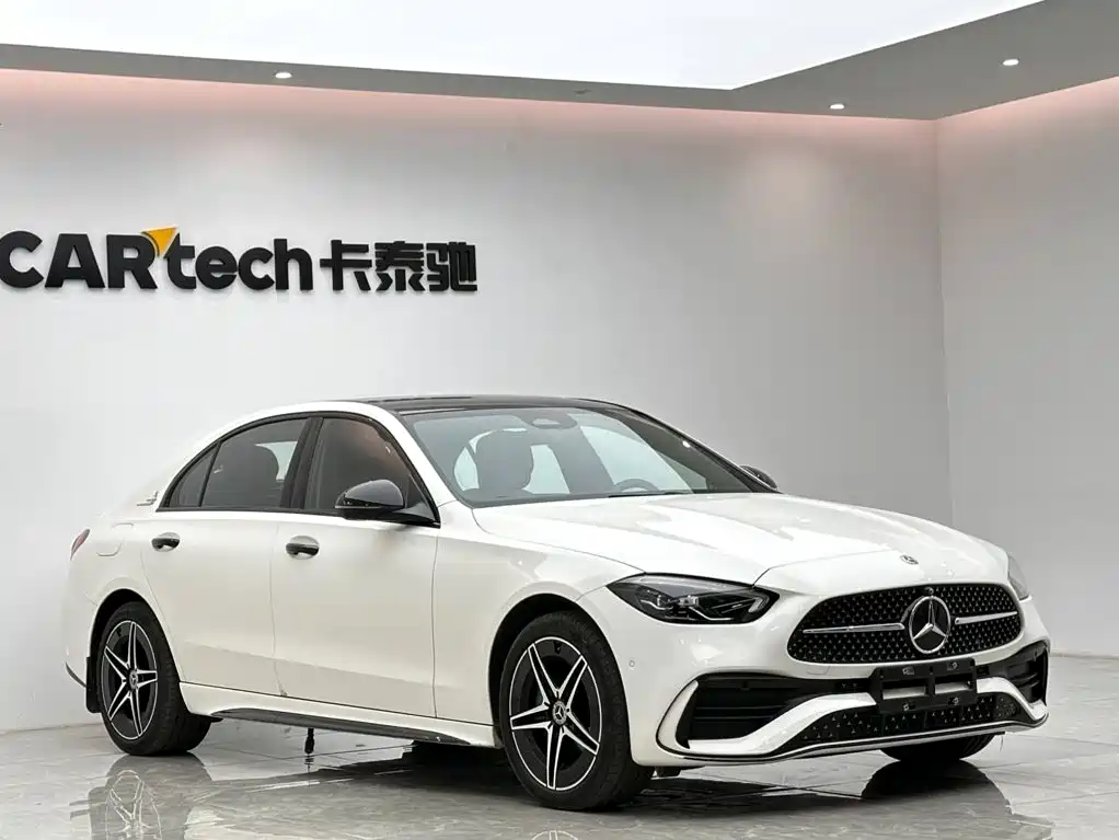Mercedes-Benz C-Class — миниатюра 6