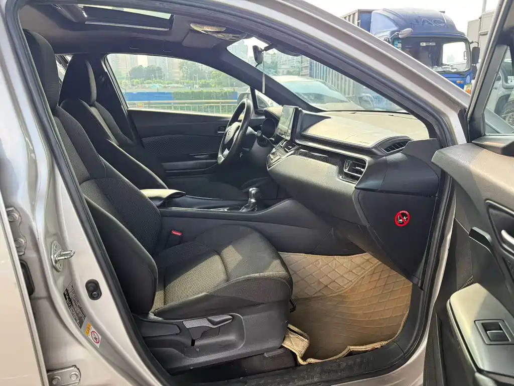 Toyota C-HR 2021 2.0L Elite