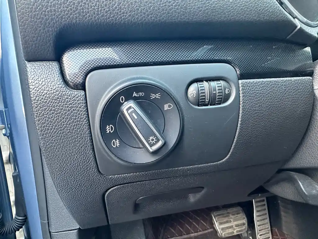 Volkswagen Golf — миниатюра 8